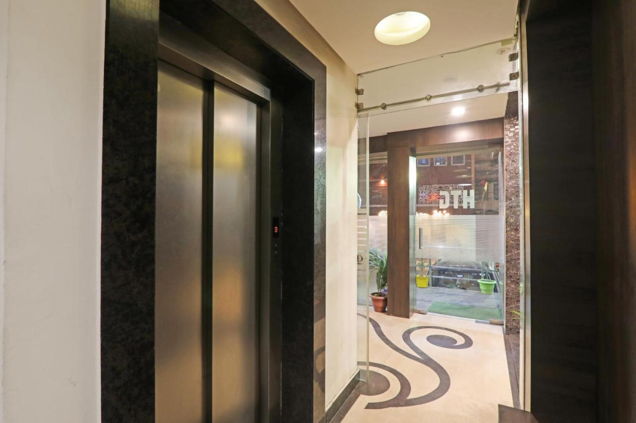 Townhouse 1182 Hotel Tirupati Galaxy カーンプル エクステリア 写真